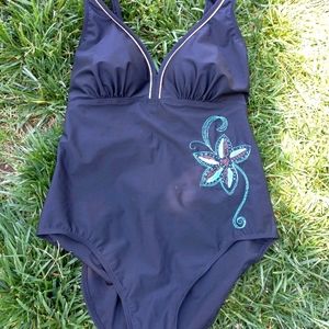 FantaSizer Black Swimsuit